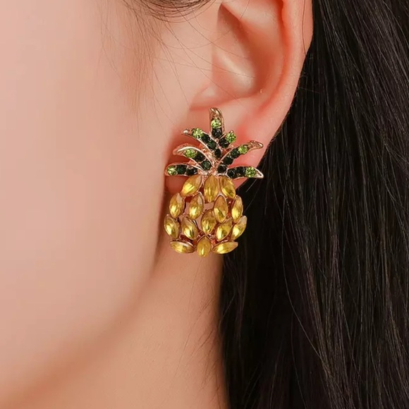 Pineapple Crystal Stud Earrings - Picture 2 of 6